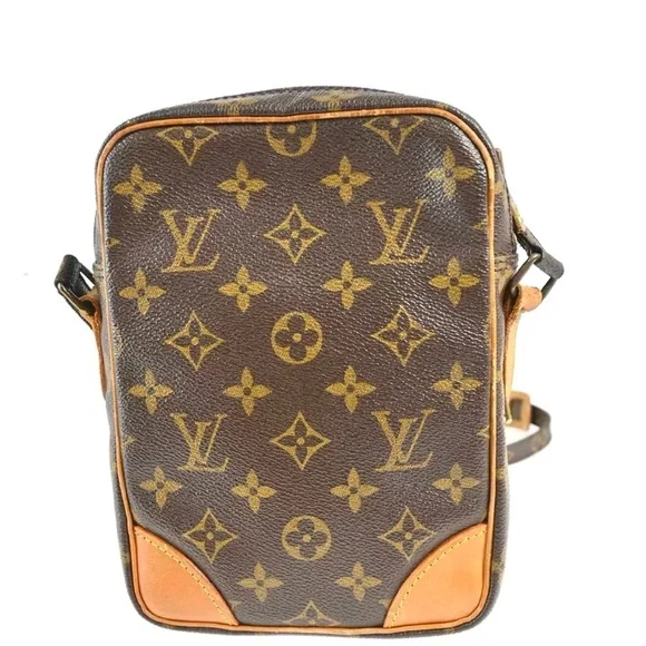 Authenticated Louis Vuitton Amazon Crossbody Shoulder Bag Purse Handbag Purse - Picture 4 of 16